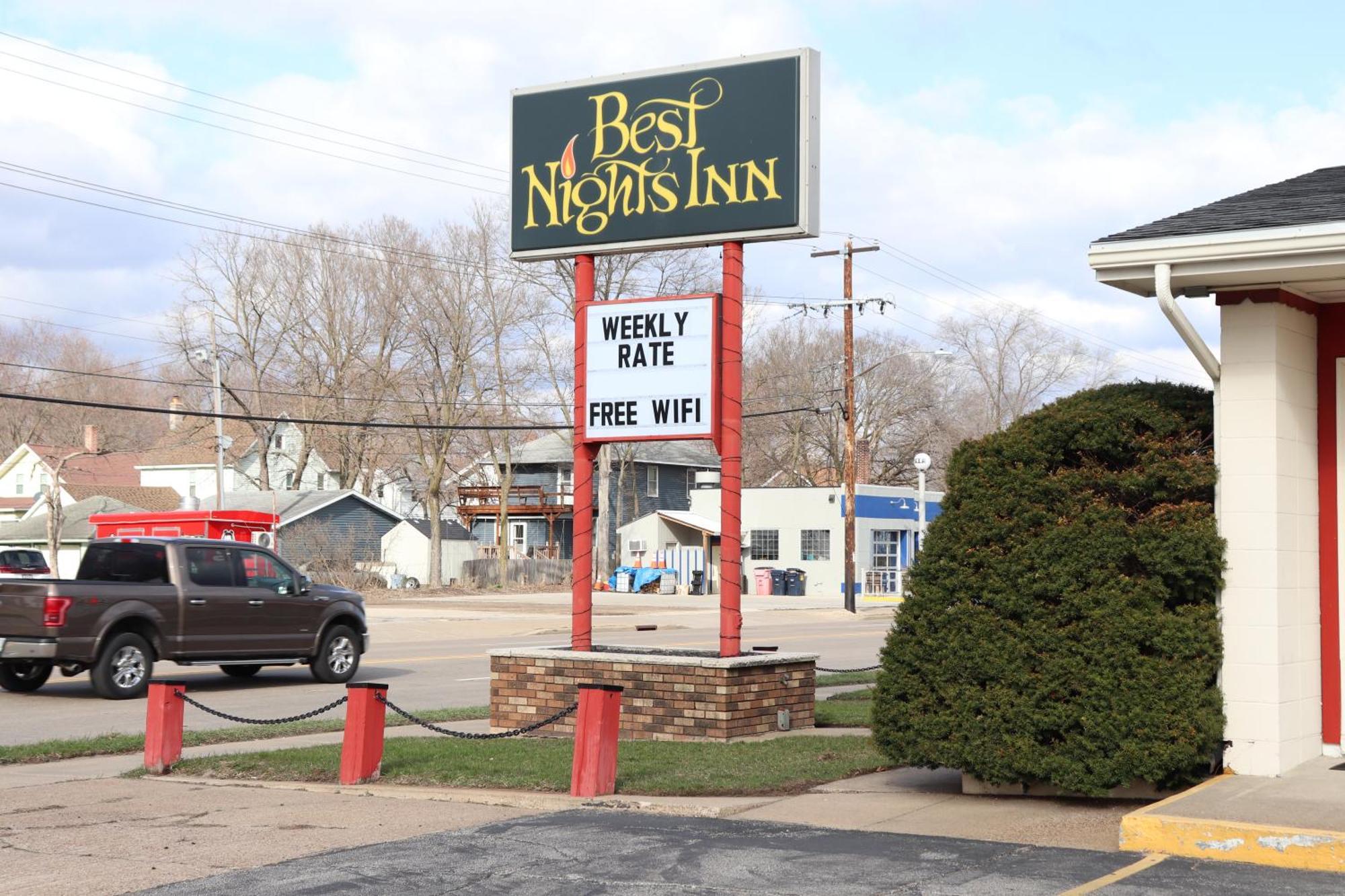 Best Nights Inn - Sparta Экстерьер фото